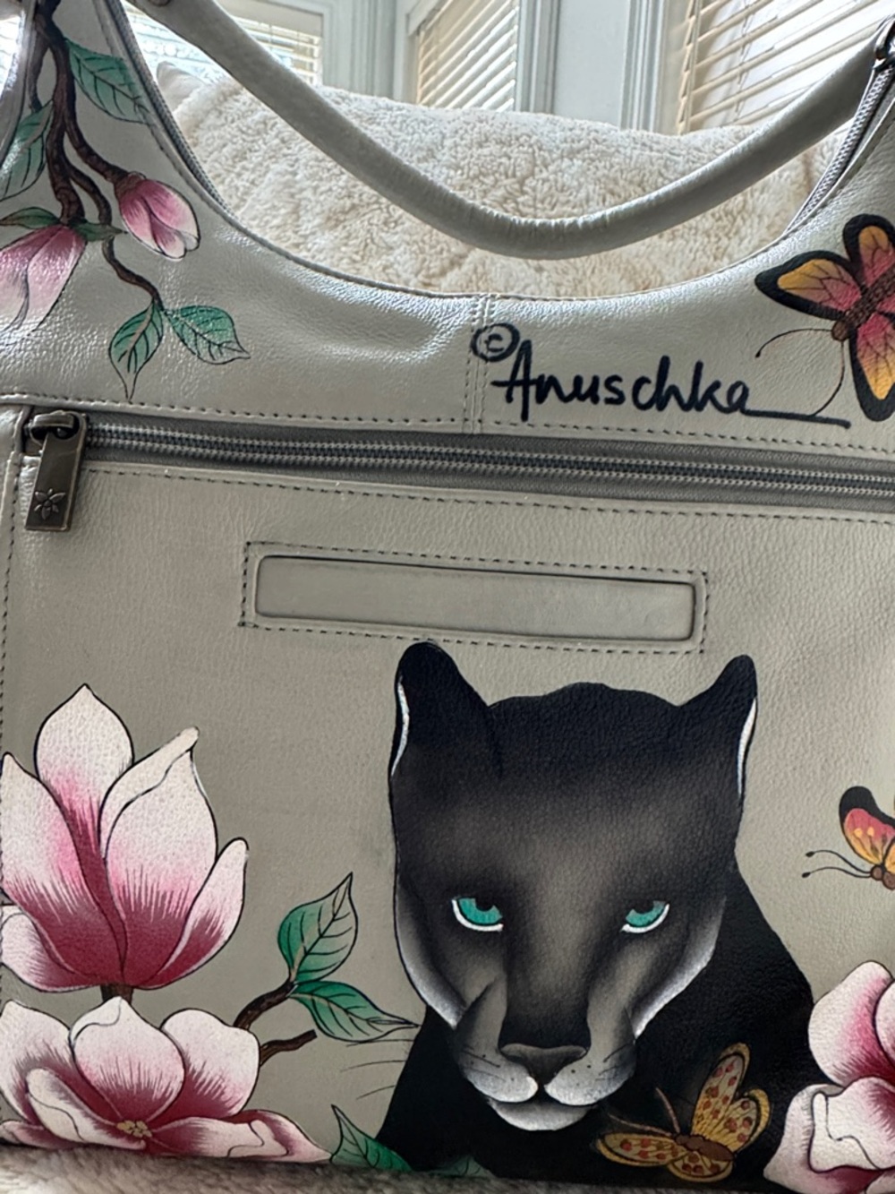 Anuschka Leather Shoulder Crossbody Bag with Hand Painted Panther & Floral Art - Picture 5 of 15